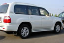 lx-470-2003-f.jpg (27kb)
